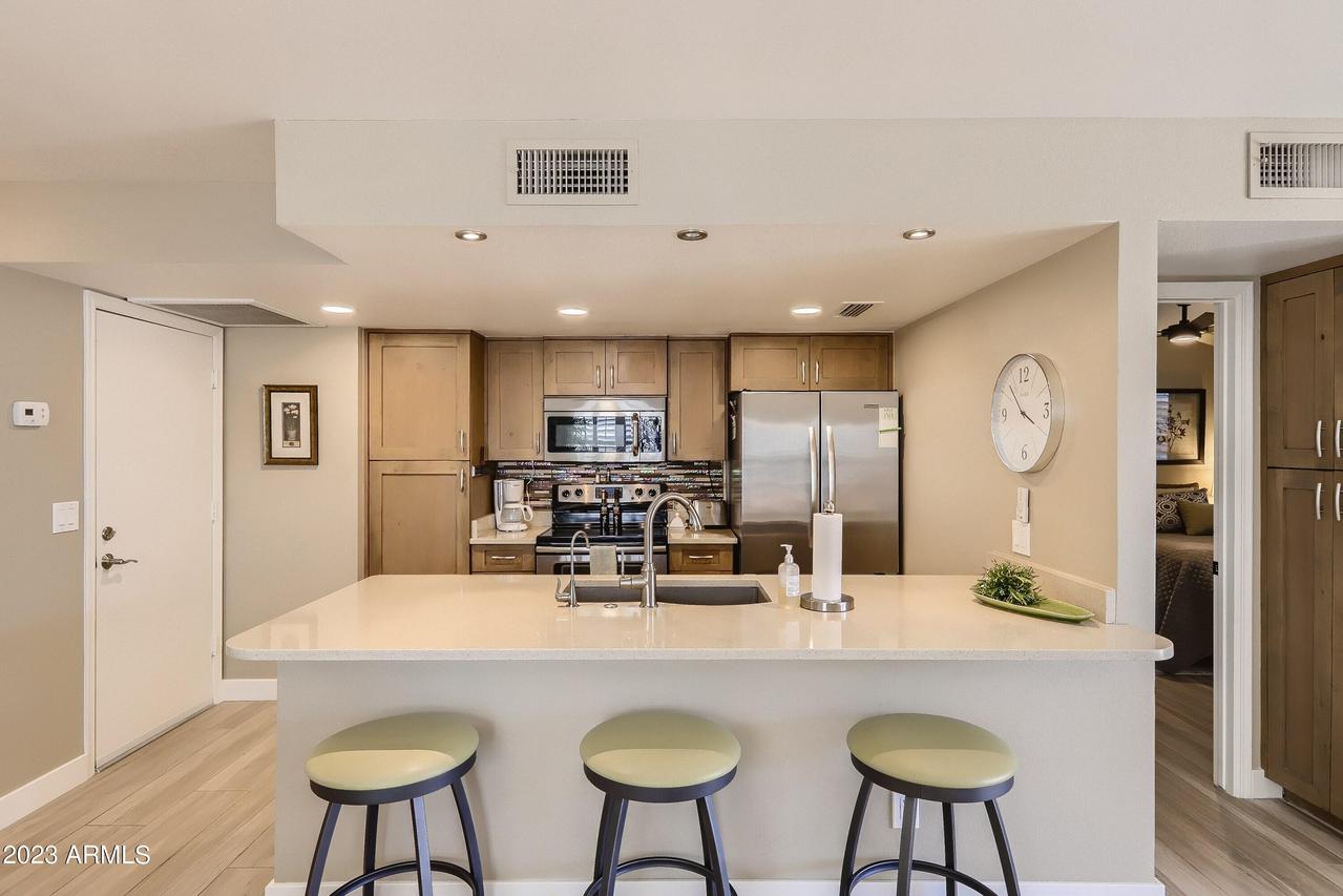 9279 W Morrow Dr., Peoria, AZ 85382