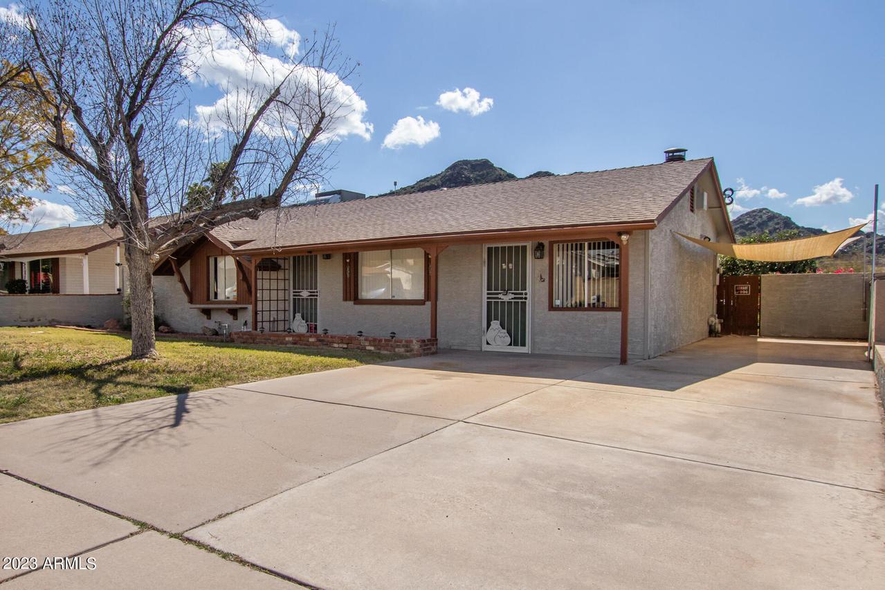 1511 E Carol Ave., Phoenix, AZ 85020