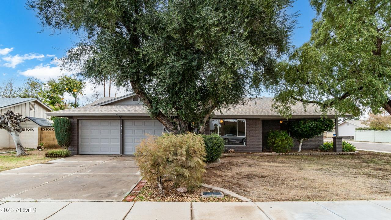 5319 S Hazelton Ln., Tempe, AZ 85283