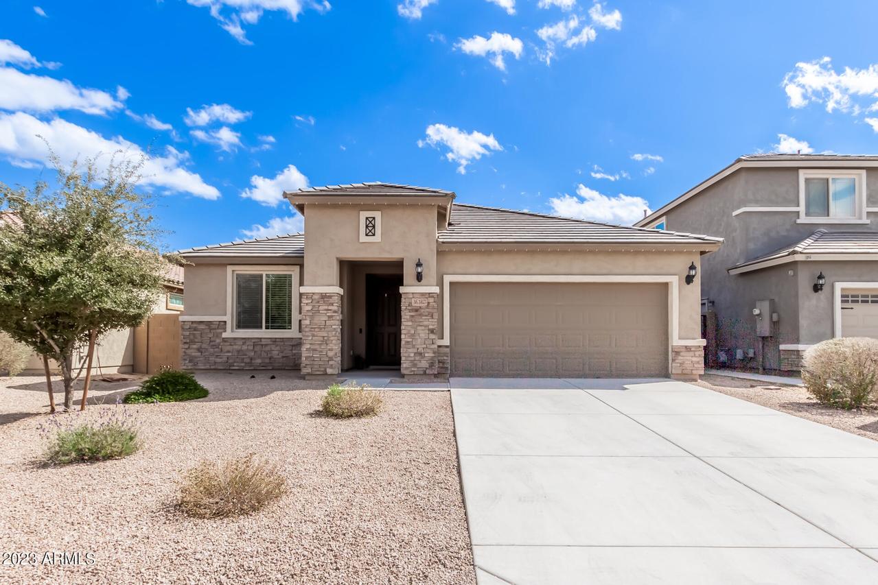 36167 N Matthews Dr., San Tan Valley, AZ 85143