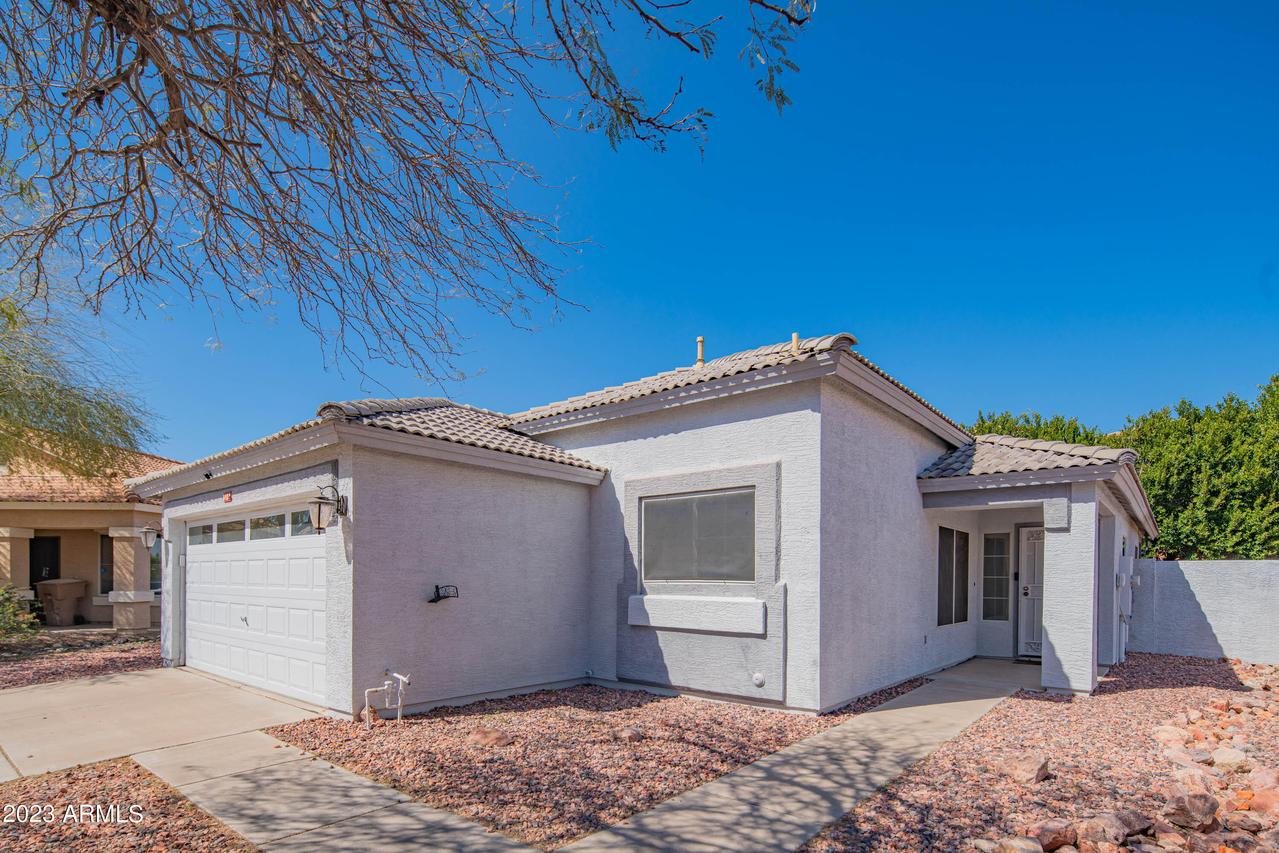 6832 W Bronco Tr., Peoria, AZ 85383