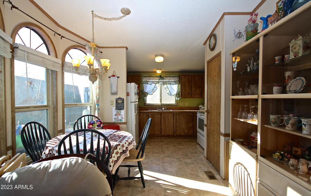 6113 S Oakmont Dr., Chandler, AZ 85249