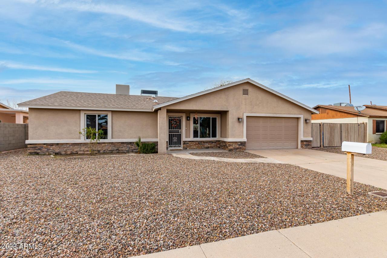 12802 N 48th Dr., Glendale, AZ 85304