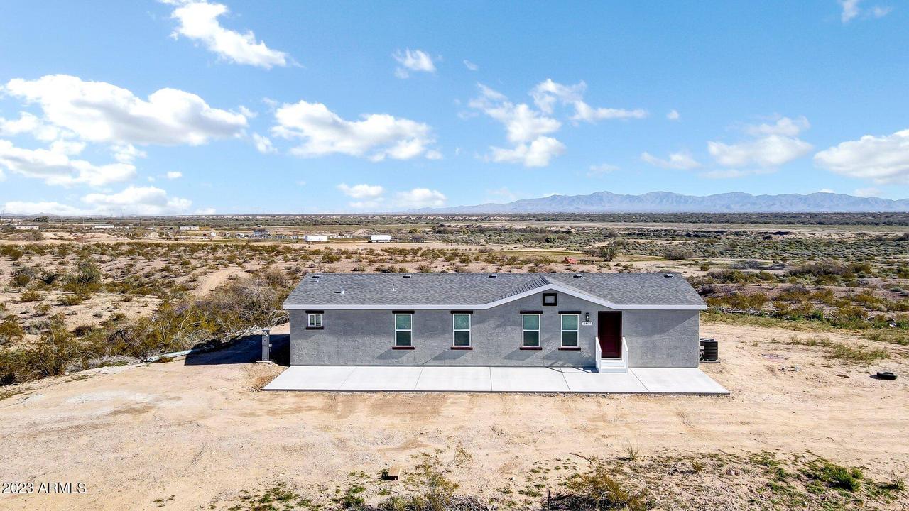 3807 S 331st Ave., Tonopah, AZ 85354