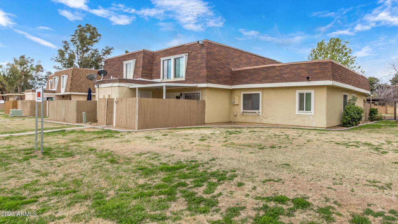 8427 N 34th Ave., Phoenix, AZ 85051