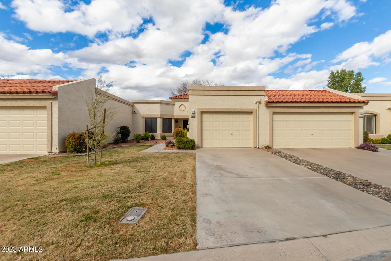 9712 W Kerry Ln., Peoria, AZ 85382