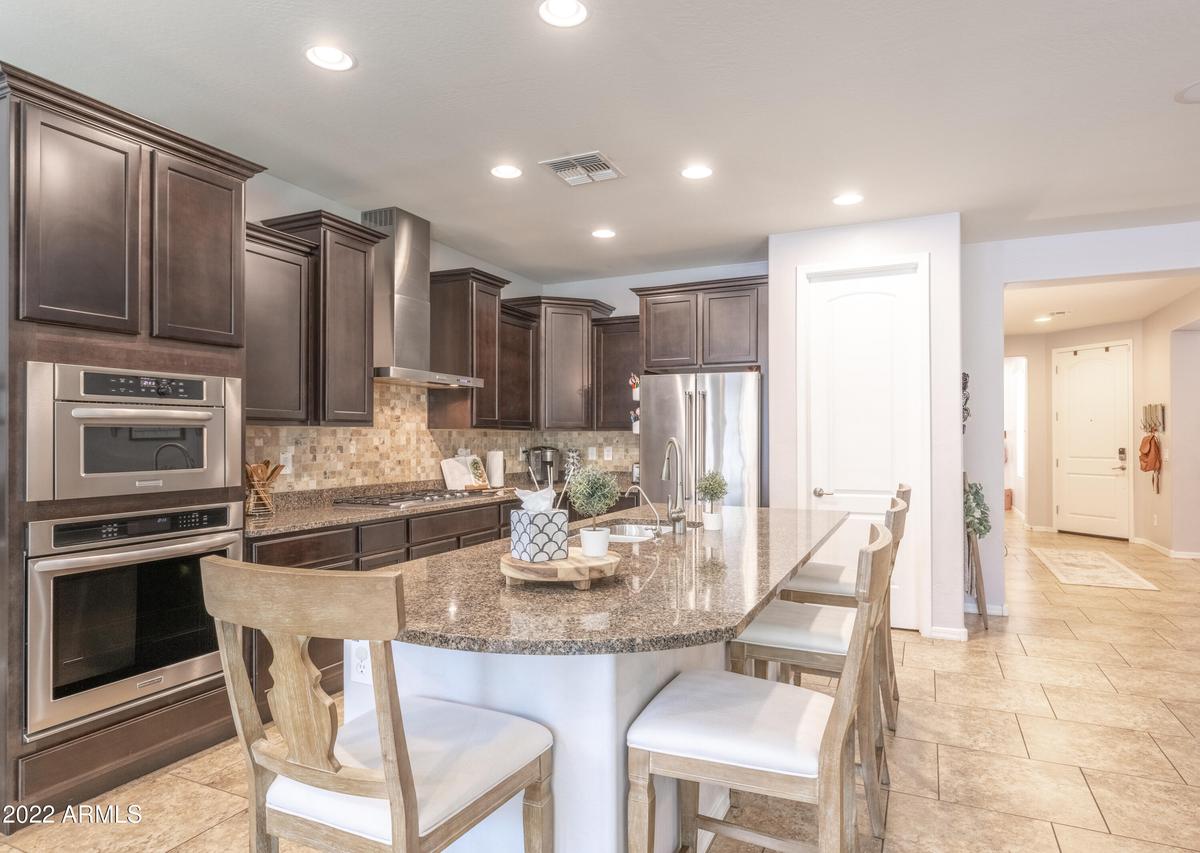10501 W El Cortez Pl., Peoria, AZ 85383