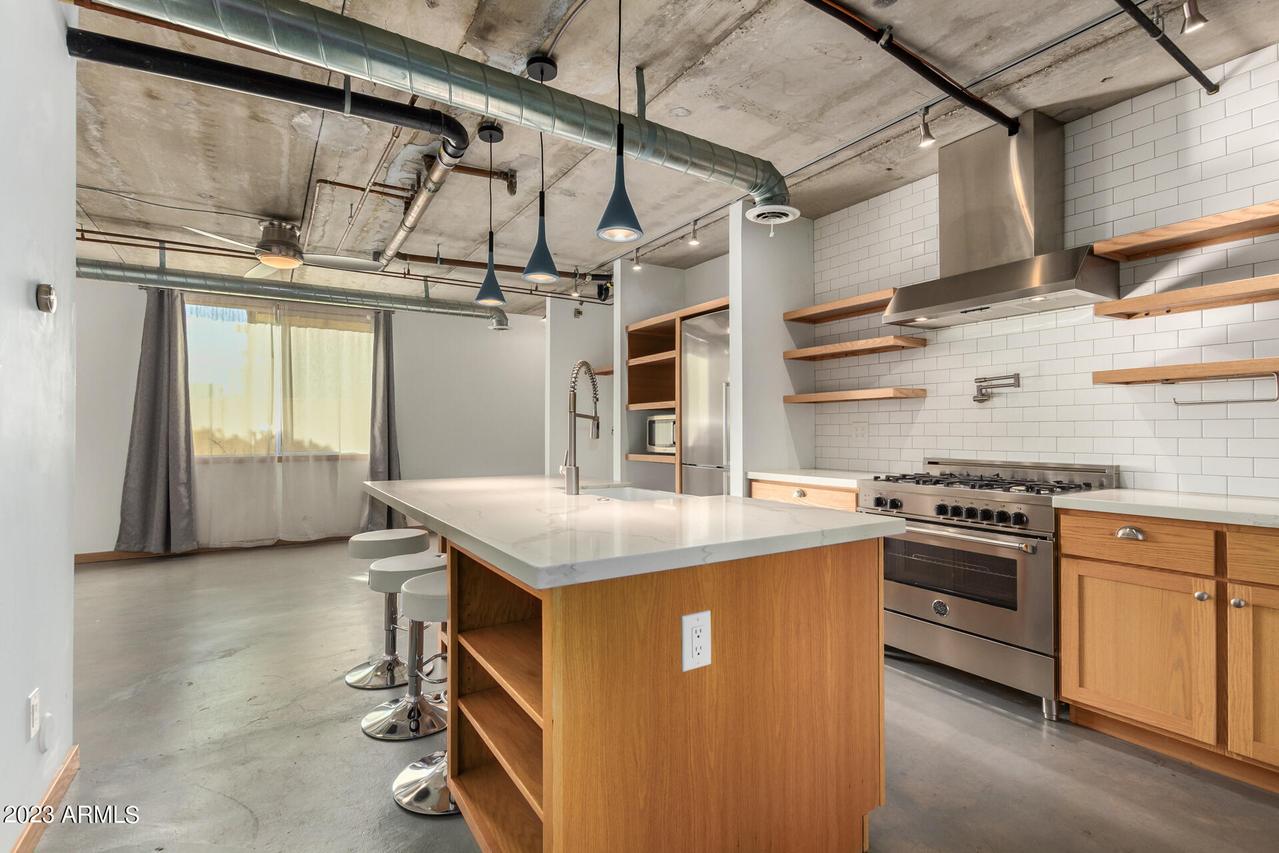 6942 E 3rd St., Scottsdale, AZ 85251