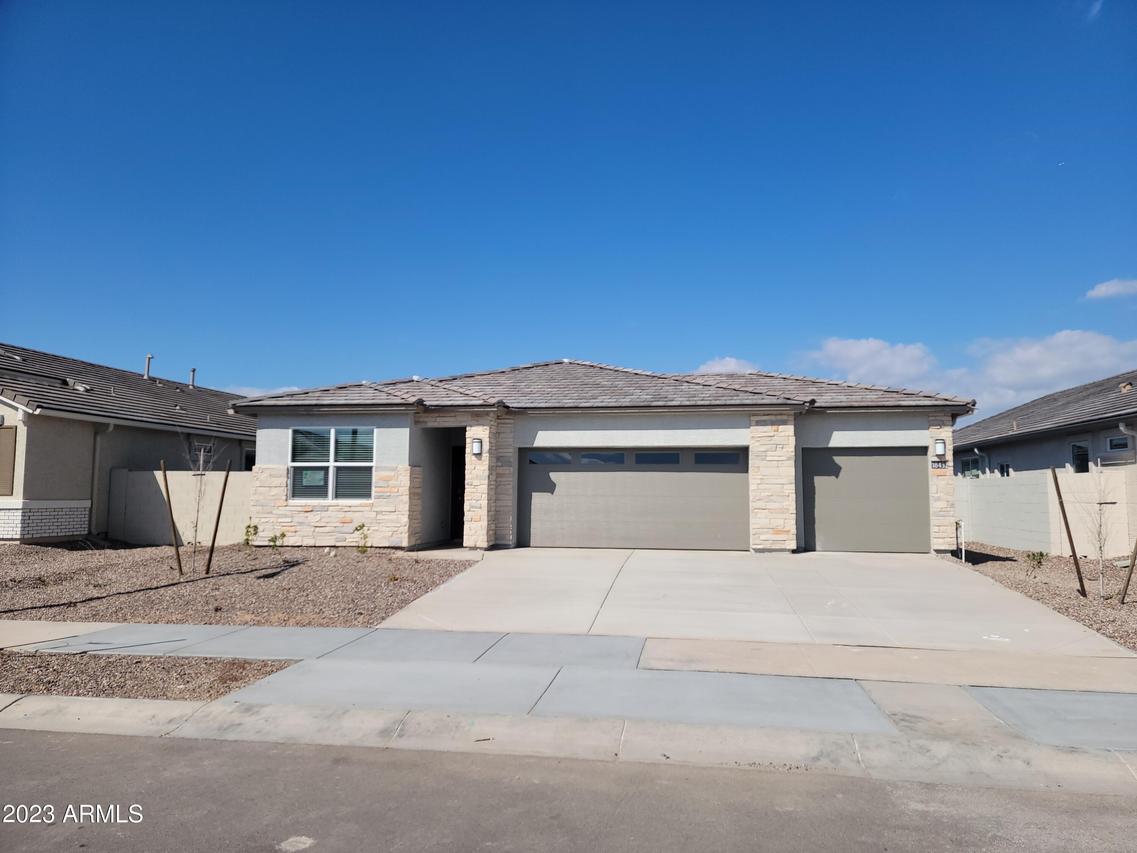18432 W Whispering Wind Dr., Surprise, AZ 85387