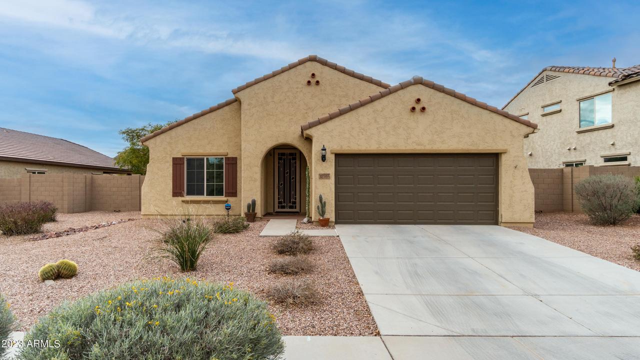 17517 W Pinnacle Vista Dr., Surprise, AZ 85387