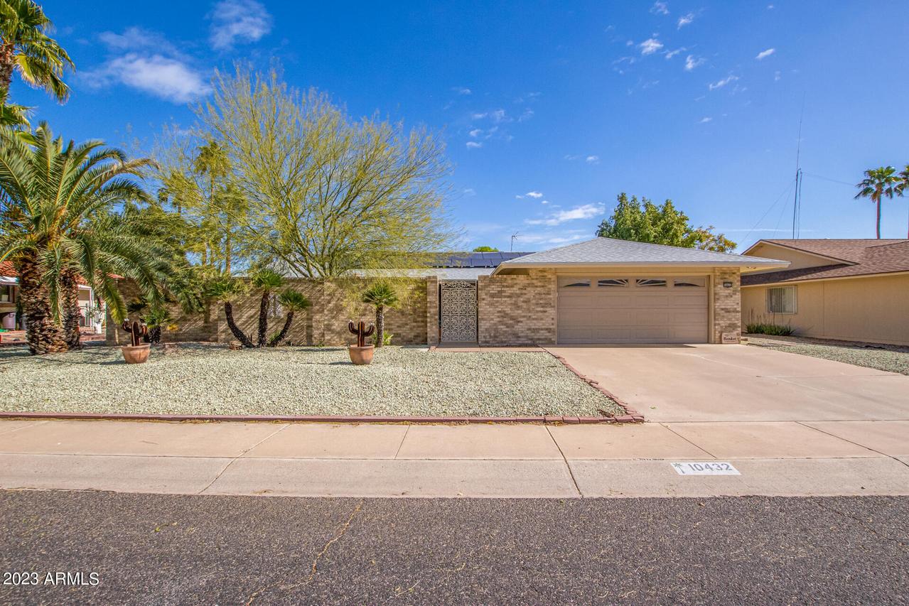 10432 W Wheatridge Dr., Sun City, AZ 85373
