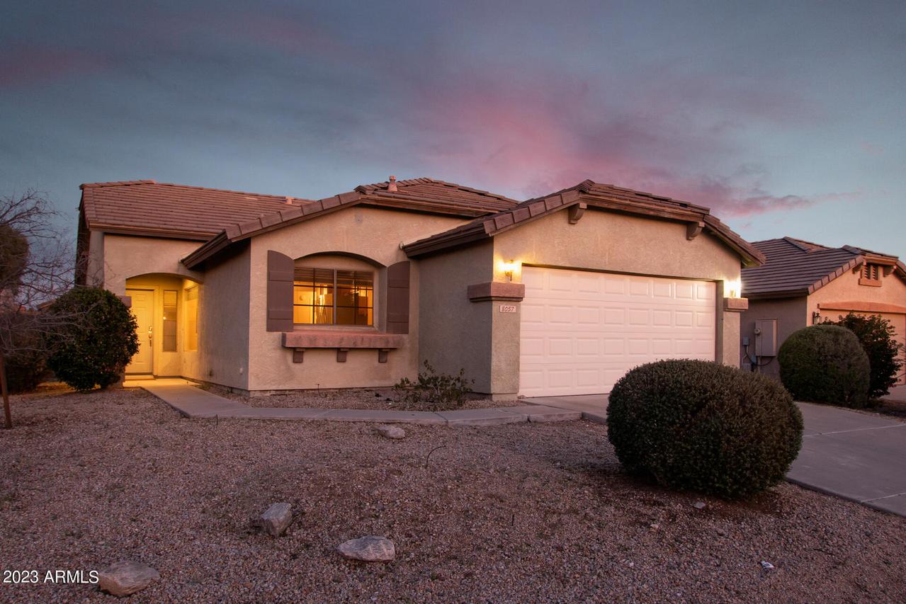 8057 N 110th Dr., Peoria, AZ 85345