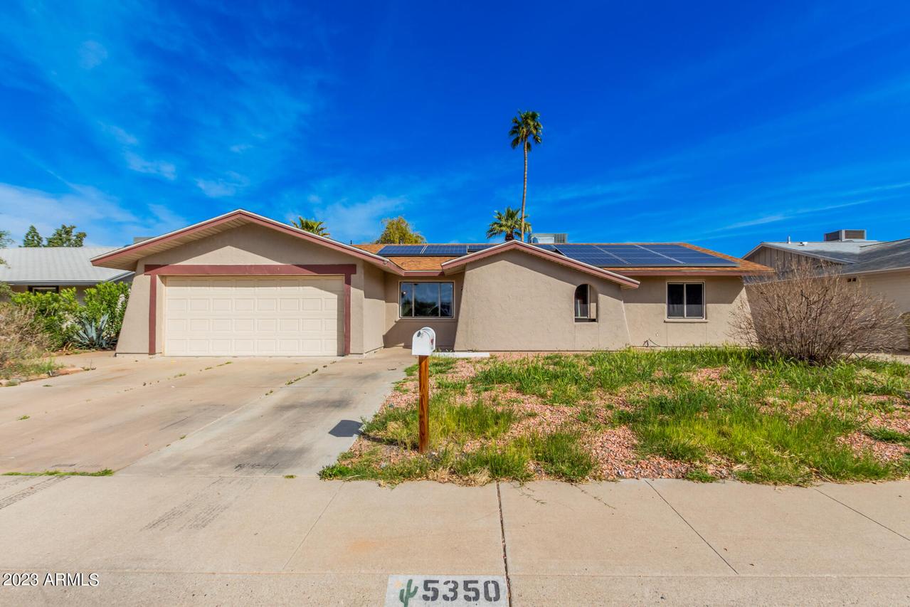 5350 W Evans Dr., Glendale, AZ 85306