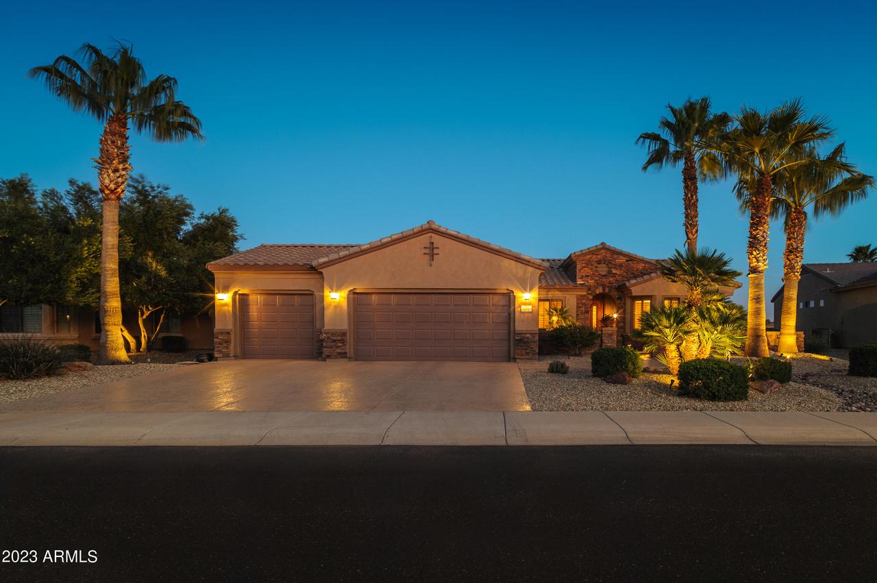 20421 N Canyon Whisper Dr., Surprise, AZ 85387