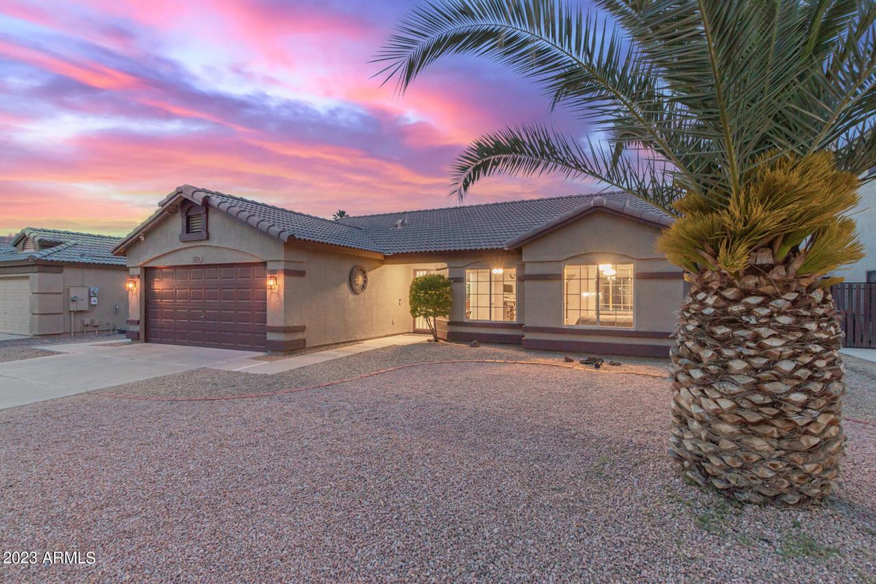 13220 W Ocotillo Ln., Surprise, AZ 85374