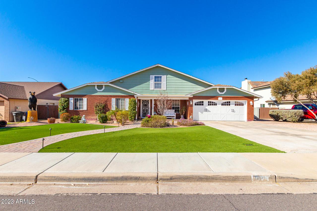 2104 N Ashbrook, Mesa, AZ 85213