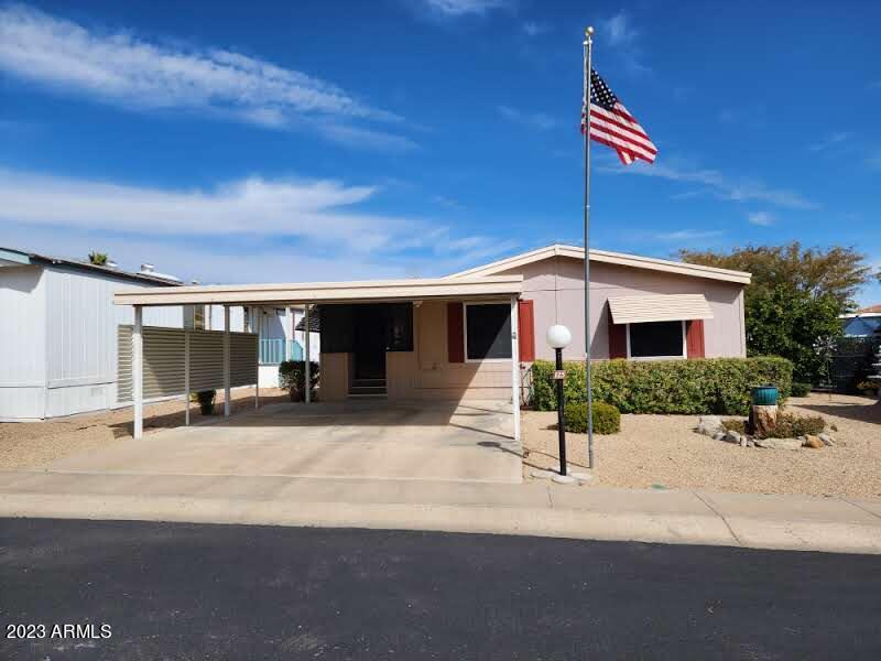 2233 E Behrend Dr. #125, Phoenix, AZ 85024