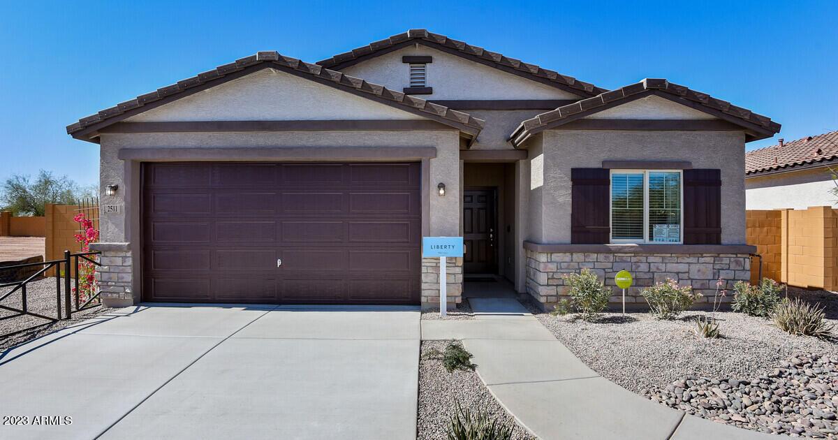 2570 N Coolidge Ave., Casa Grande, AZ 85122