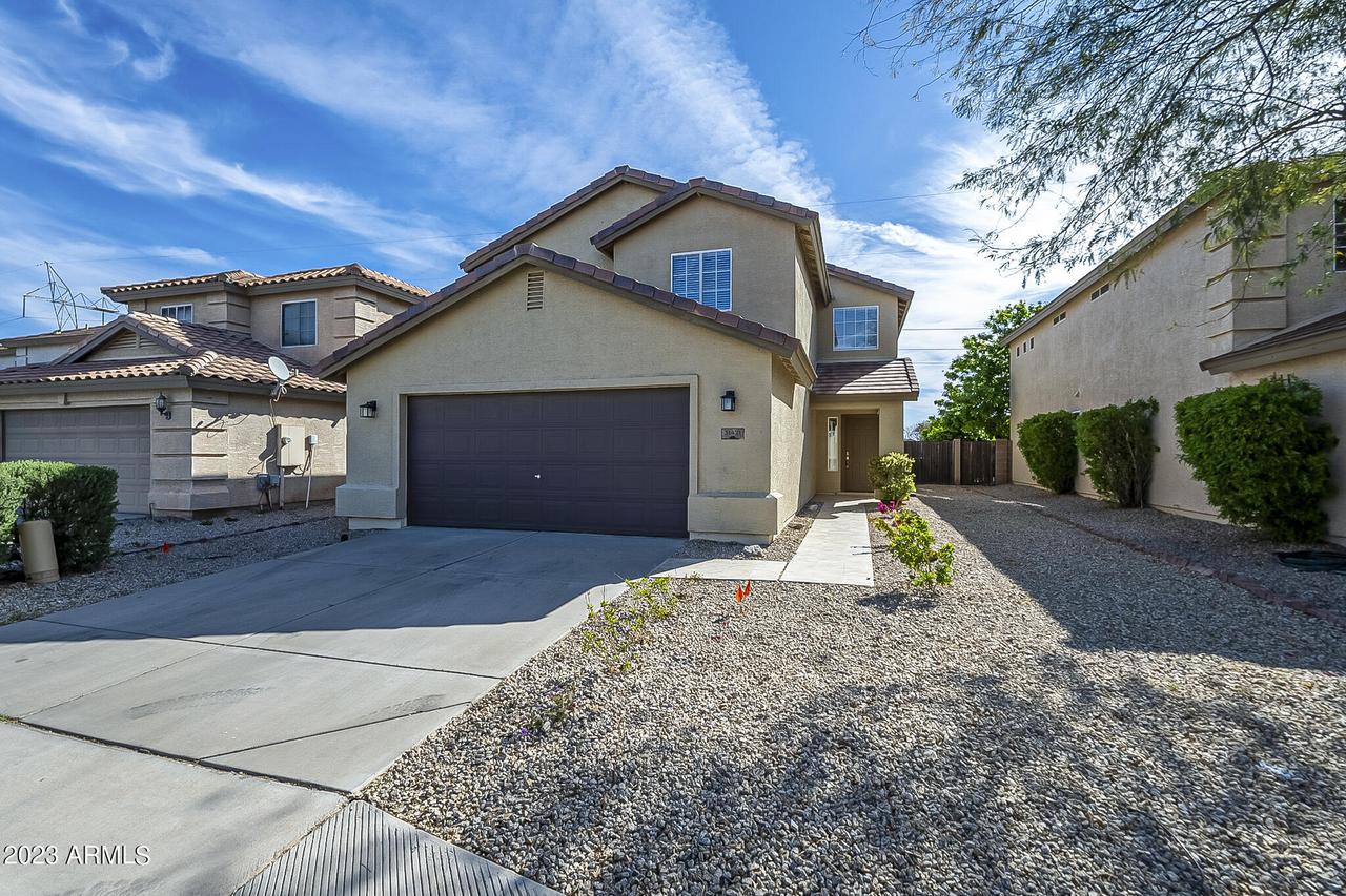 31471 N Mesquite Way, San Tan Valley, AZ 85143