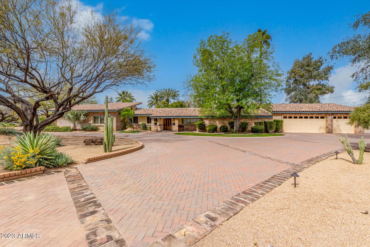 7132 E Cholla St., Scottsdale, AZ 85254
