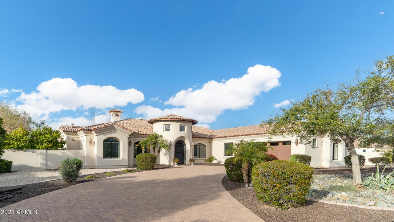 6850 W Villa Lindo Dr., Peoria, AZ 85383