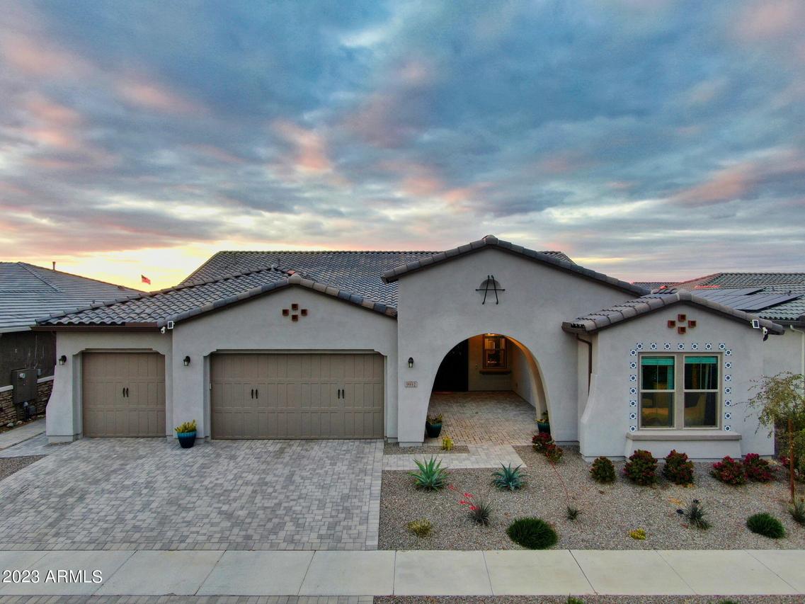 9932 E Rotation Dr., Mesa, AZ 85212