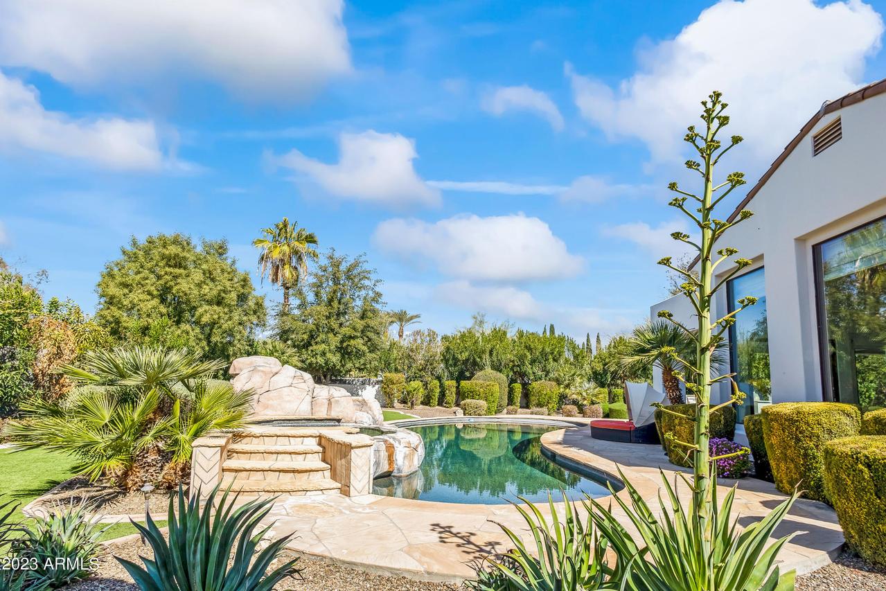 6730 E Kasba Cir., Paradise Valley, AZ 85253