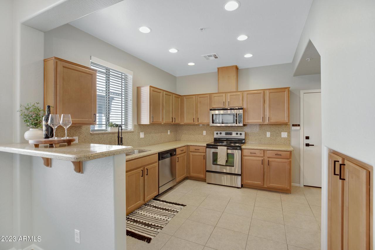 1225 N 36th St. #1138, Phoenix, AZ 85008