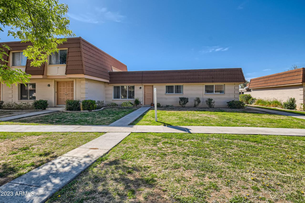 1624 E Donner Dr., Tempe, AZ 85282