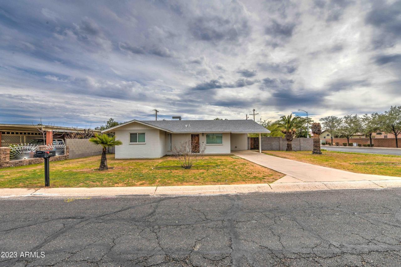 6705 E Boston St., Mesa, AZ 85205