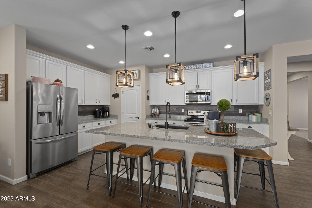 26131 N 121st Ave., Peoria, AZ 85383