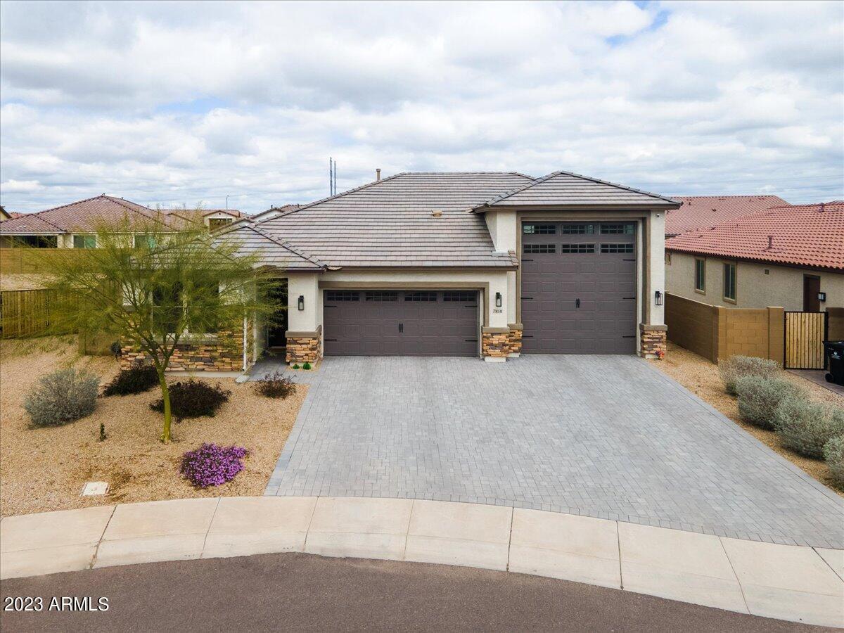 7810 W Agora Ln., Phoenix, AZ 85043