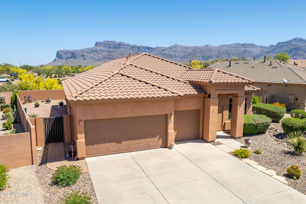 7222 E San Cristobal Way, Gold Canyon, AZ 85118