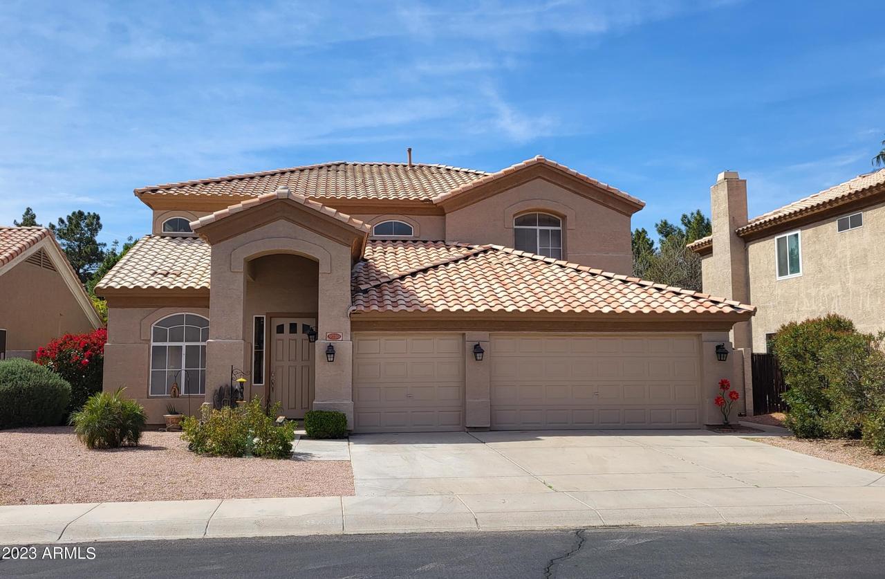 9730 S La Rosa Dr., Tempe, AZ 85284