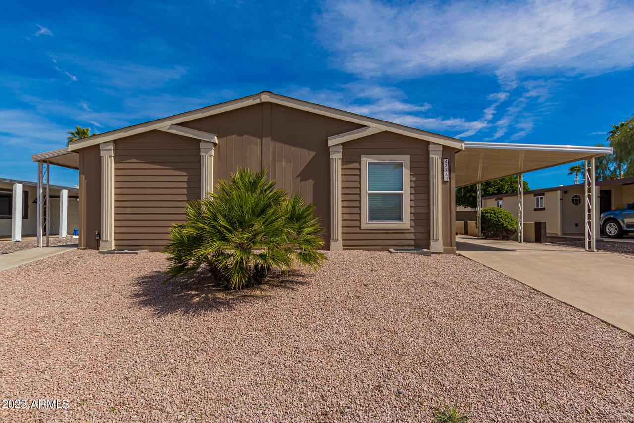 2543 N 56th St., Mesa, AZ 85215