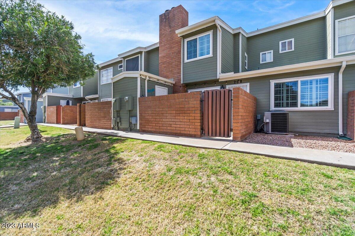 2301 E University Dr. #208, Mesa, AZ 85213