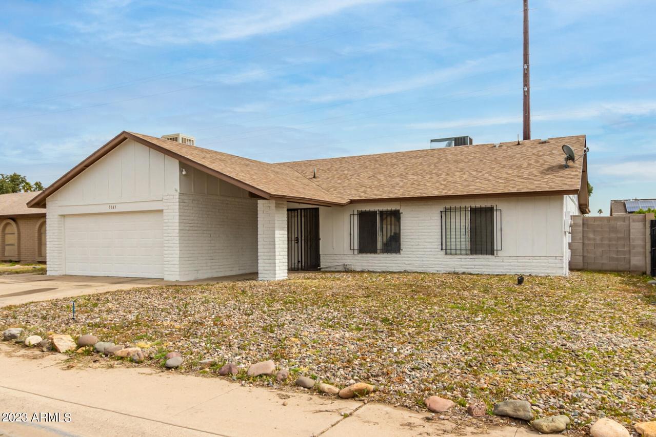 5043 N 71st Dr., Glendale, AZ 85303