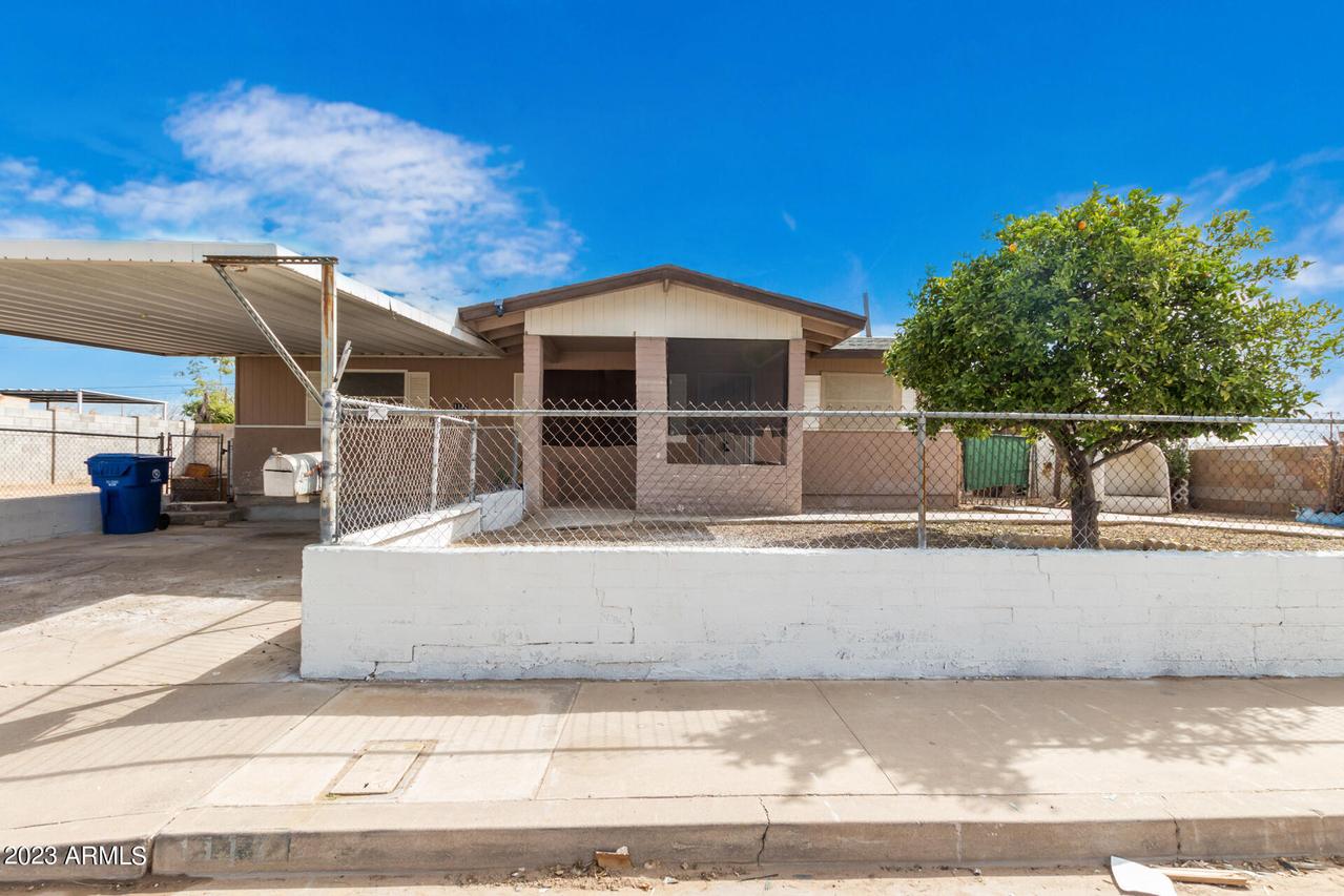 1117 S Central Ave., Avondale, AZ 85323