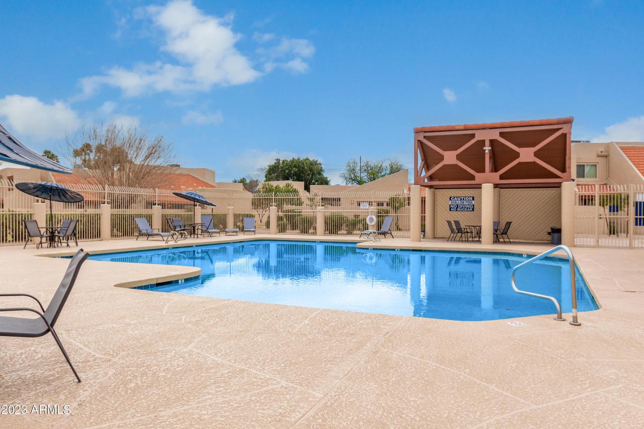 13826 N 42nd Ave., Phoenix, AZ 85053