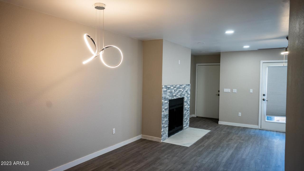 11640 N 51st Ave. #223, Glendale, AZ 85304