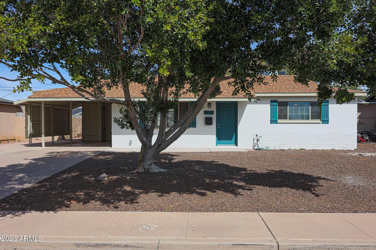 2110 E Arbor Ave., Mesa, AZ 85204