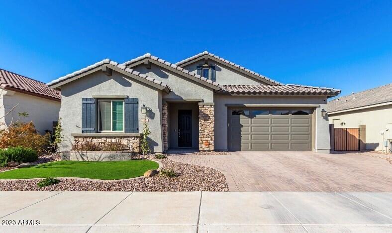 2830 W Show Low Dr., Queen Creek, AZ 85144