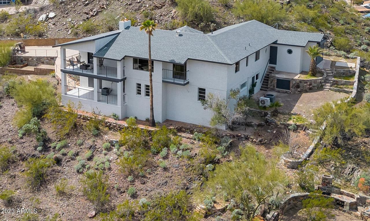 1402 E Las Palmaritas Dr., Phoenix, AZ 85020