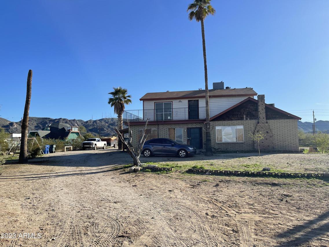 393 W Euclid Ave., Phoenix, AZ 85041