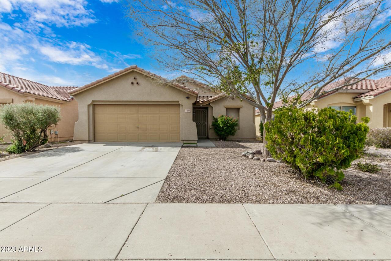 33666 N Cherry Creek Rd., San Tan Valley, AZ 85144