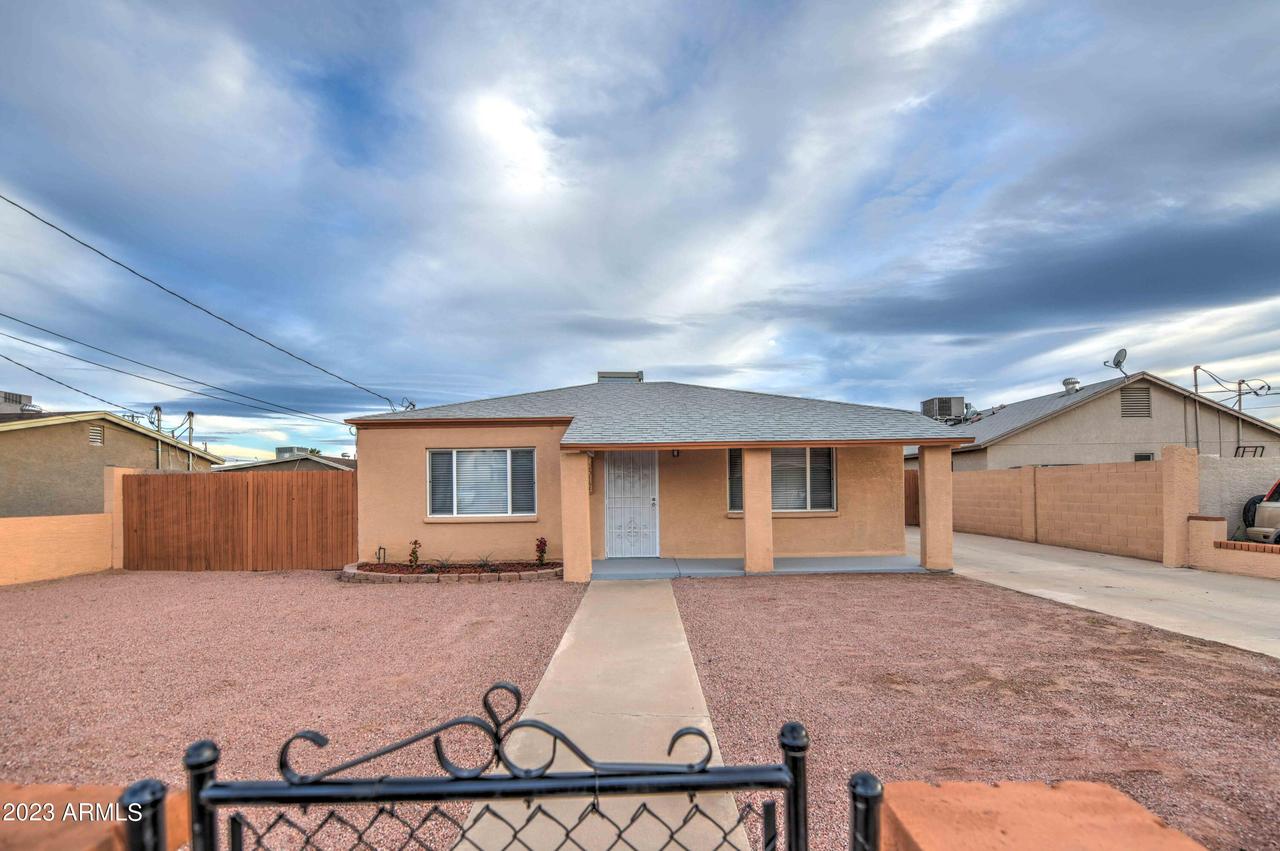 8317 W Edwards St., Peoria, AZ 85345