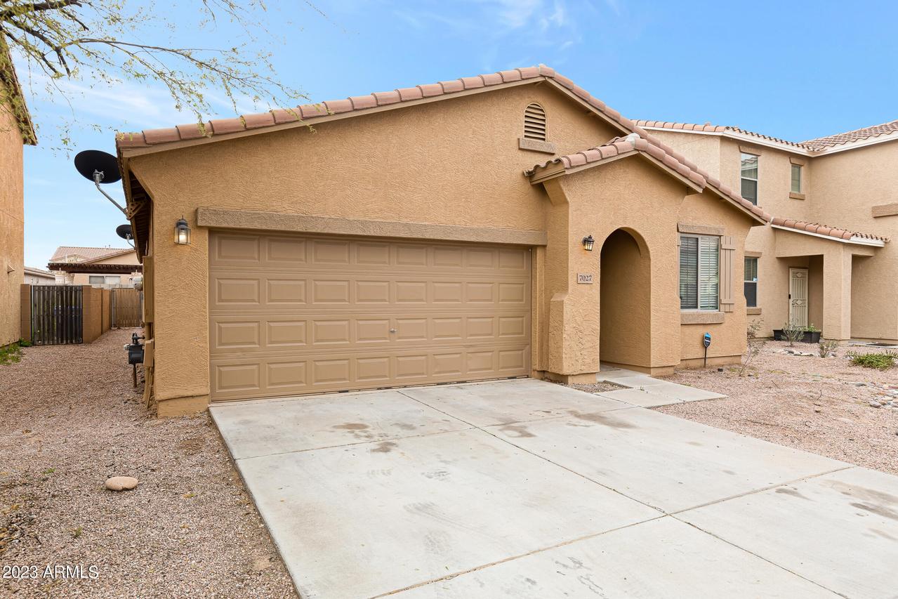 7027 W Alta Vista Rd., Laveen, AZ 85339