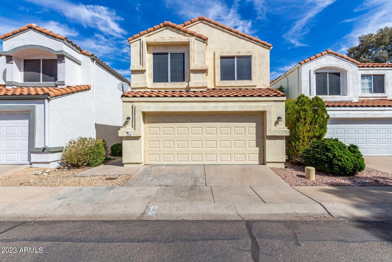 2350 E Gelding Dr., Phoenix, AZ 85022