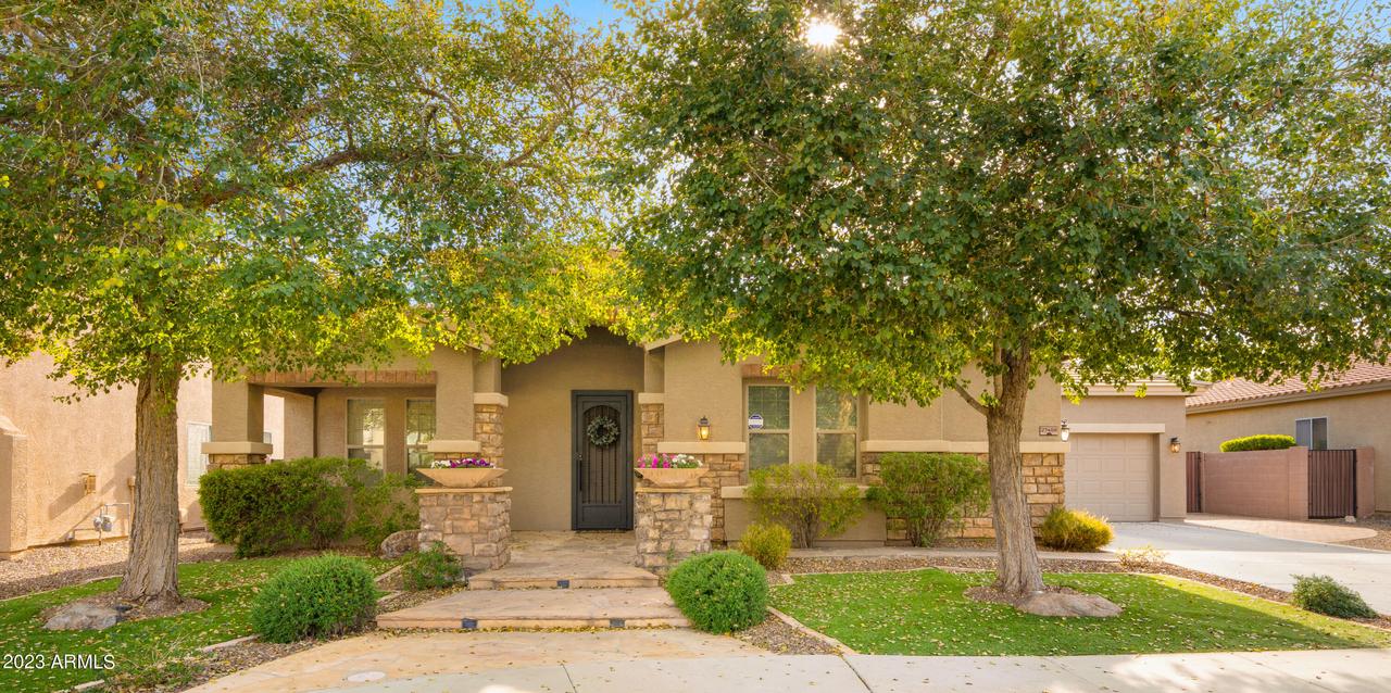 27408 N Covered Wagon Rd., Phoenix, AZ 85085