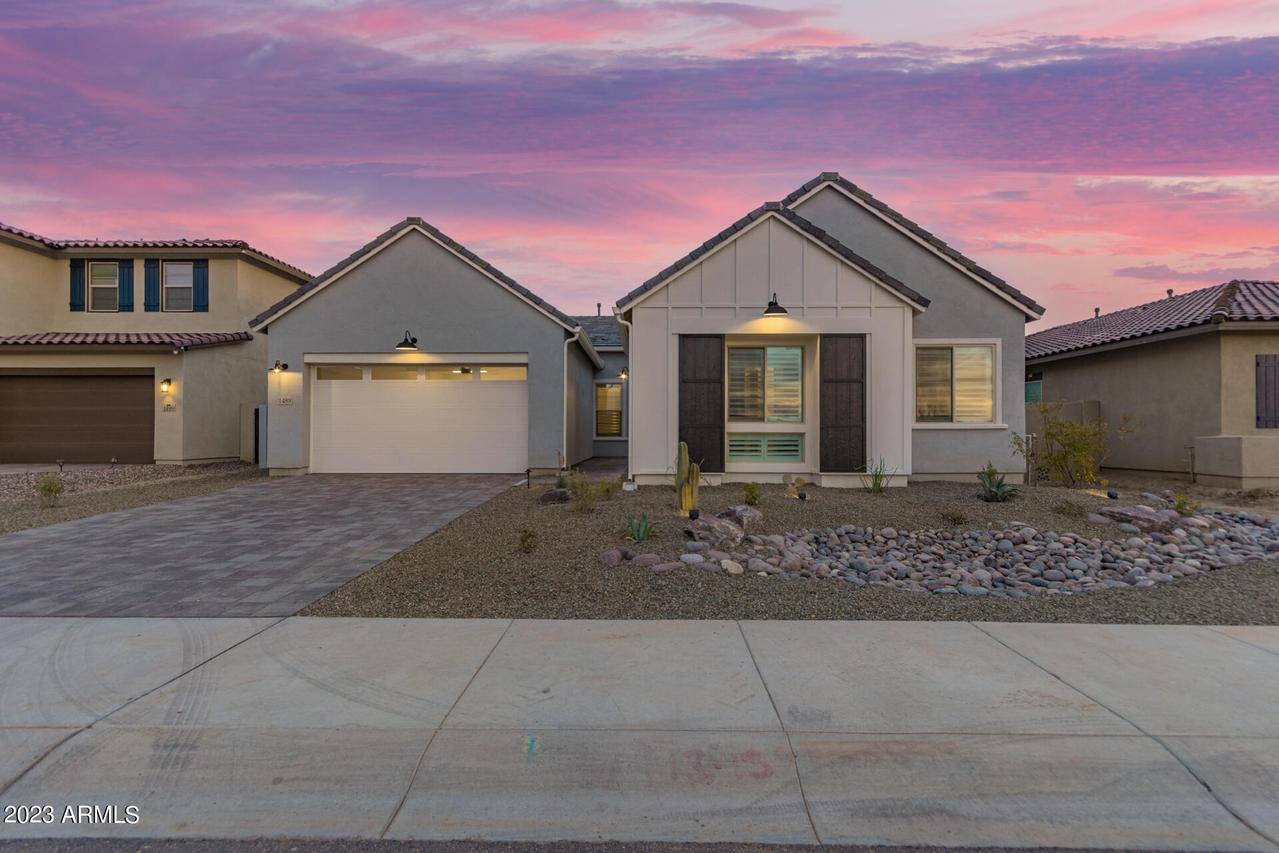 1489 E Powell Way, Gilbert, AZ 85298